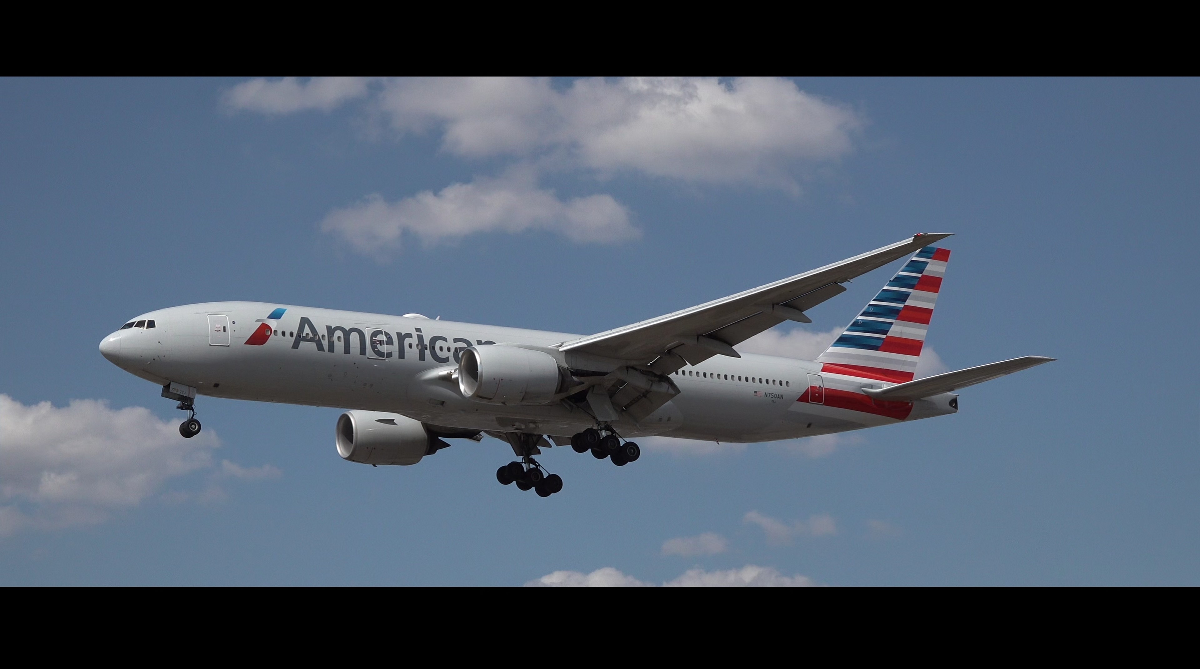 American Airlines Boeing 777